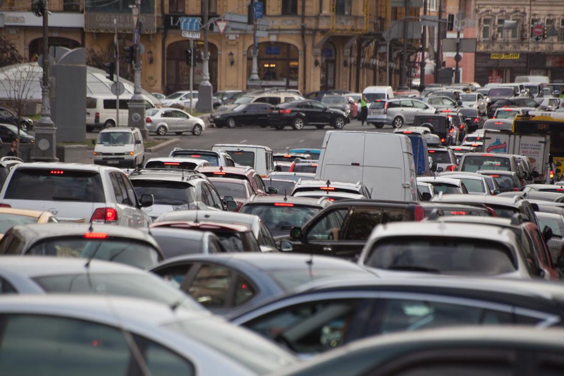 Водіїв закликають завтра відмовитися від поїздок на автівках – в чому причина