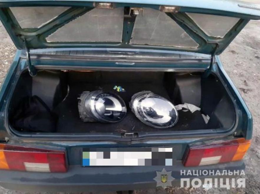 В Киеве задержали похитителей автомобильных фар