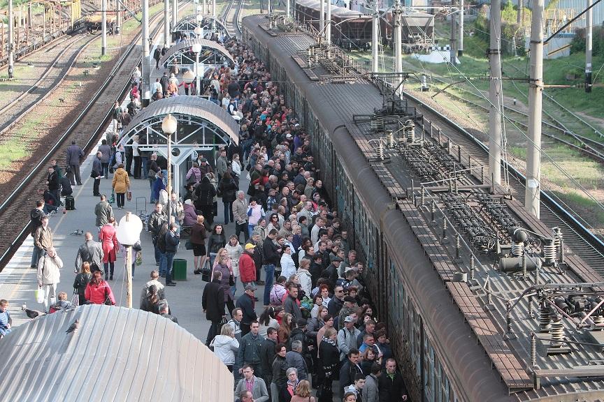 пригородная электричка