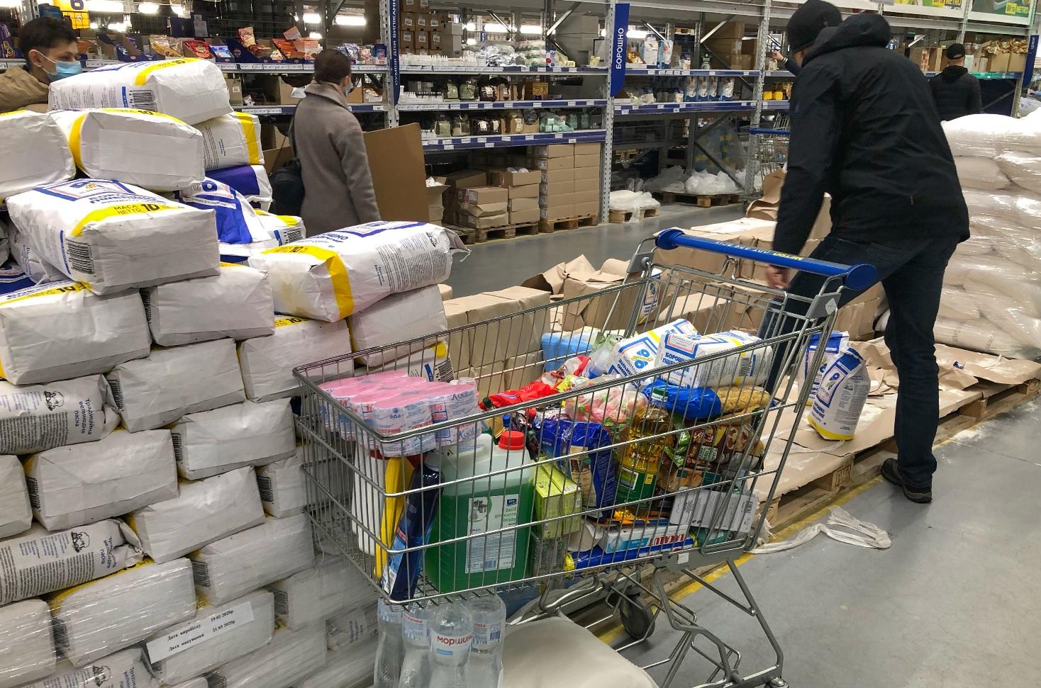 Паника магазин продукты