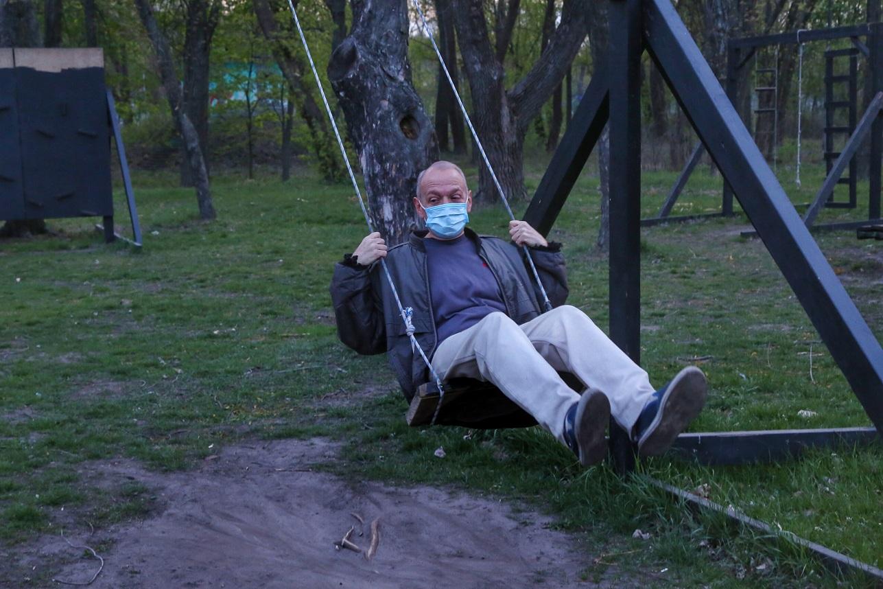 Киев люди карантин