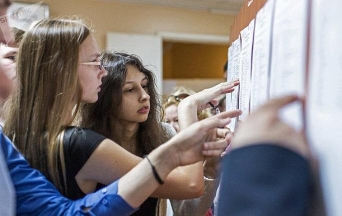 Абітурієнтам з Донбасу дозволили вступати до вишів без ЗНО – голосування було емоційним