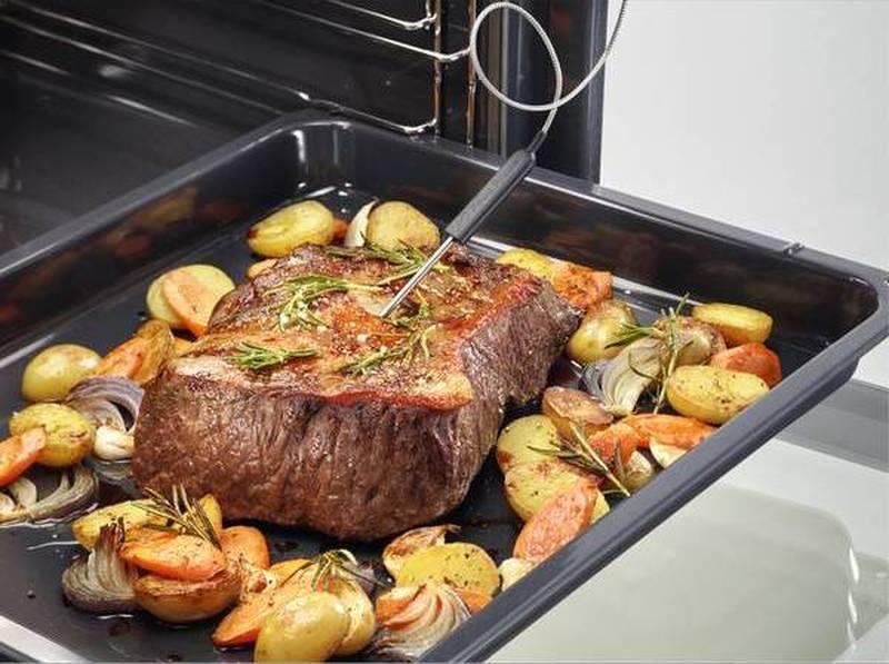 Смакуйте корисне: 5 причин купити духовку
