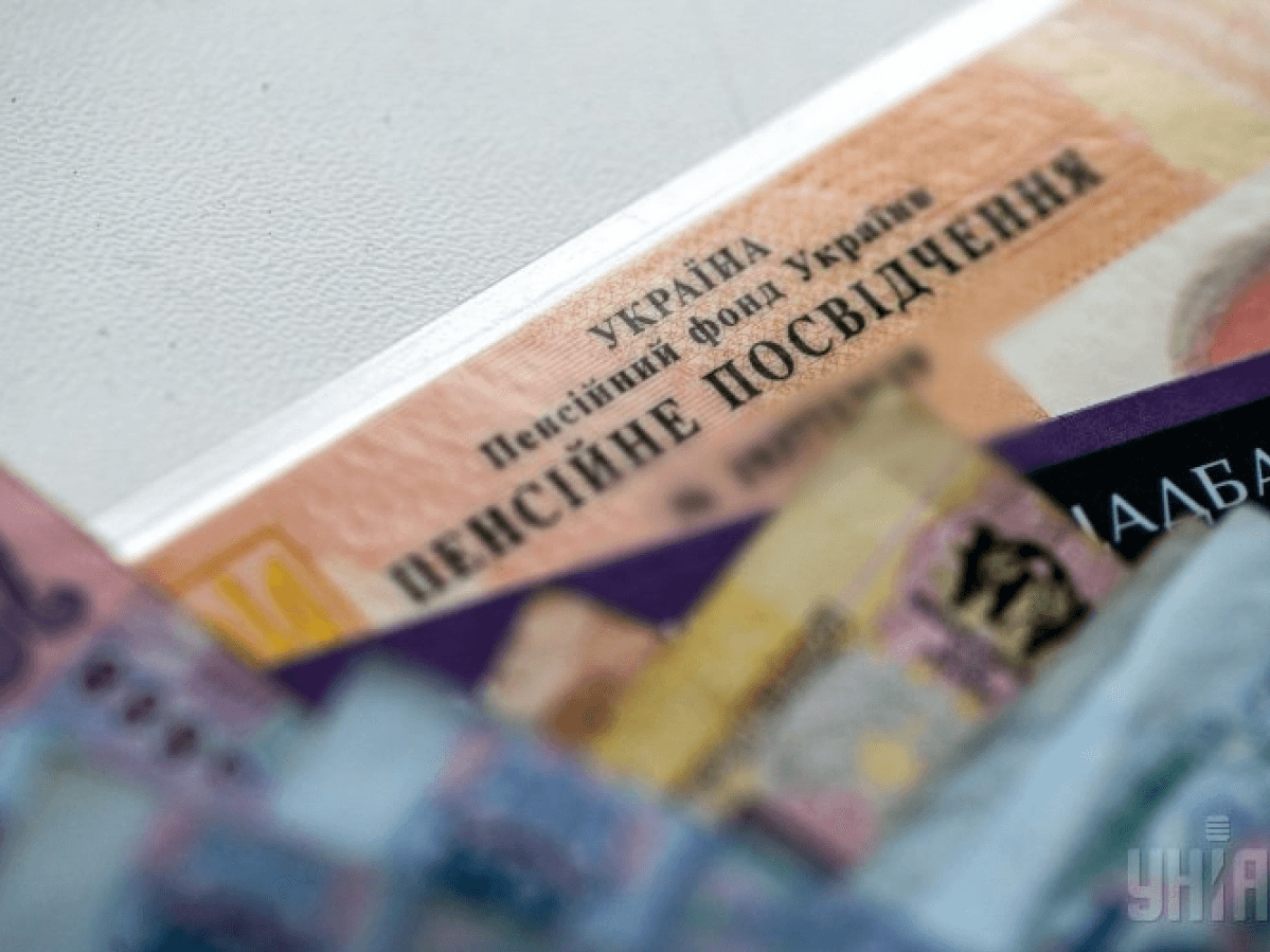 Пенсії 2021: п’ятиетапна програма надбавок стартує у січні. Виплати зростуть у 2,2 млн пенсіонерів
