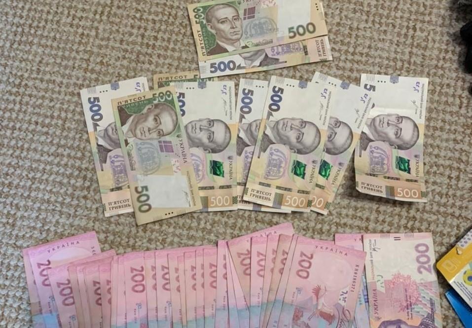 У Дніпрі судитимуть банду з приватною виконавицею та директором банку, які вкрали 50 млн грн