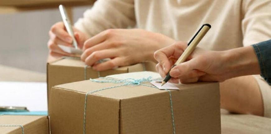 З надією в серці: в Деснянському районі збирають посилки для дітей із зони ООС