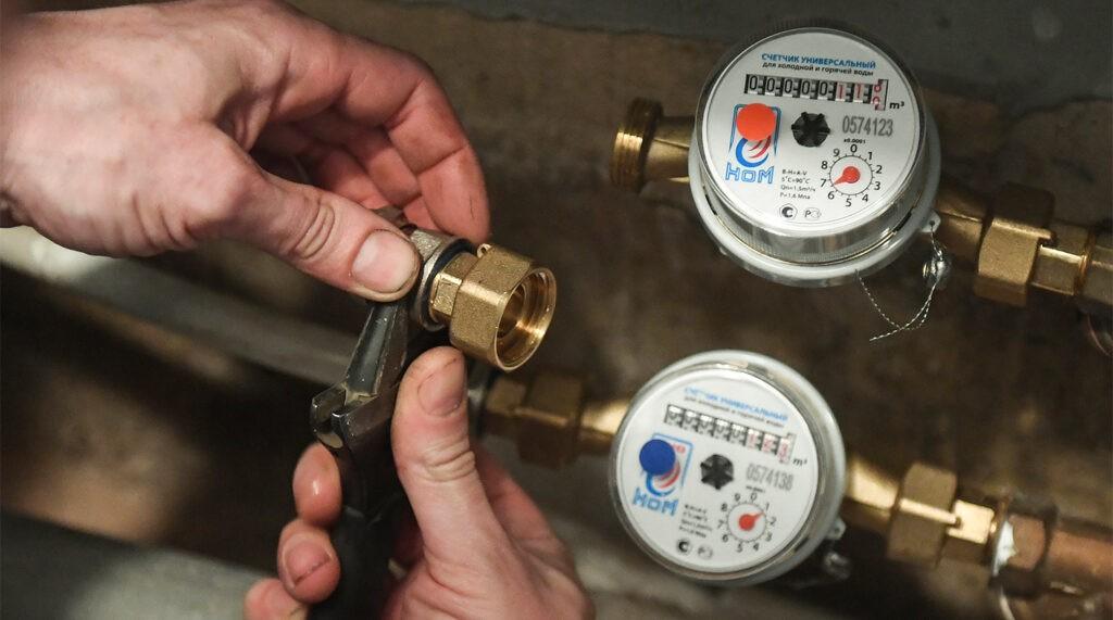 У Київтеплоенерго розповіли, що робити, якщо довго не передавали показники рахунків за гарячу воду