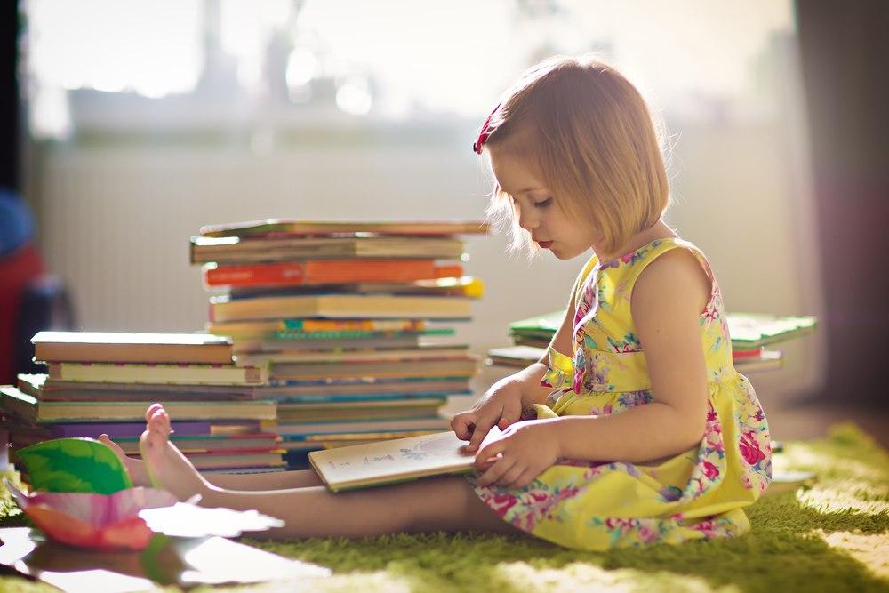 Особливим дітям – особливі книги. До столичних бібліотек відправилися “Зіркові казки”