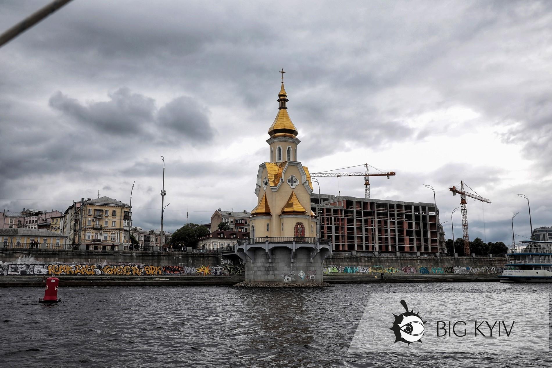 Попутного вітру та міцних вітрил. Регата до Дня Києва – 5 вражаючих фото