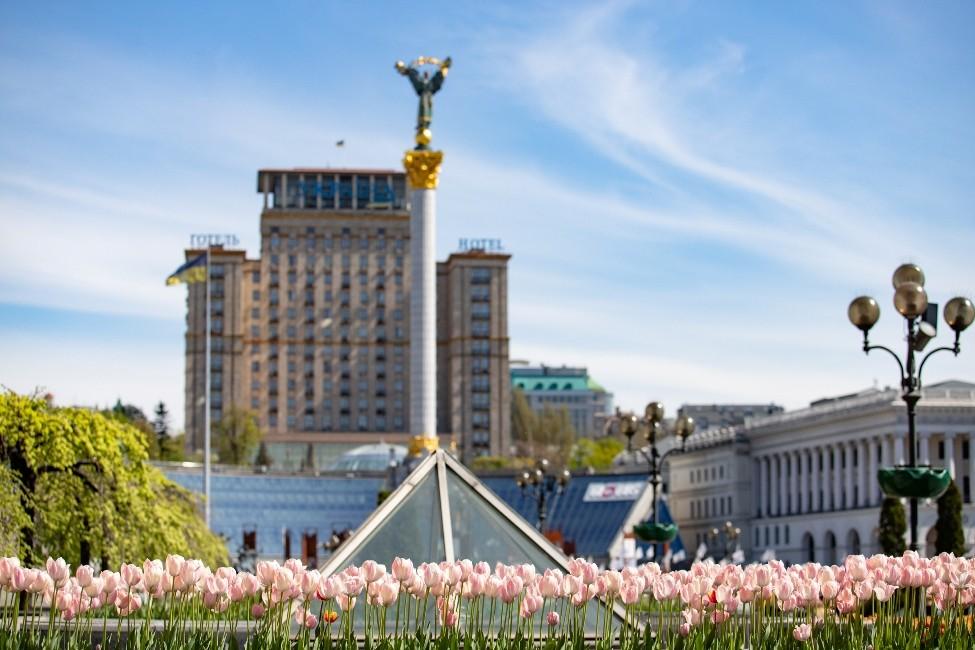 Весна Киев центр тюльпан