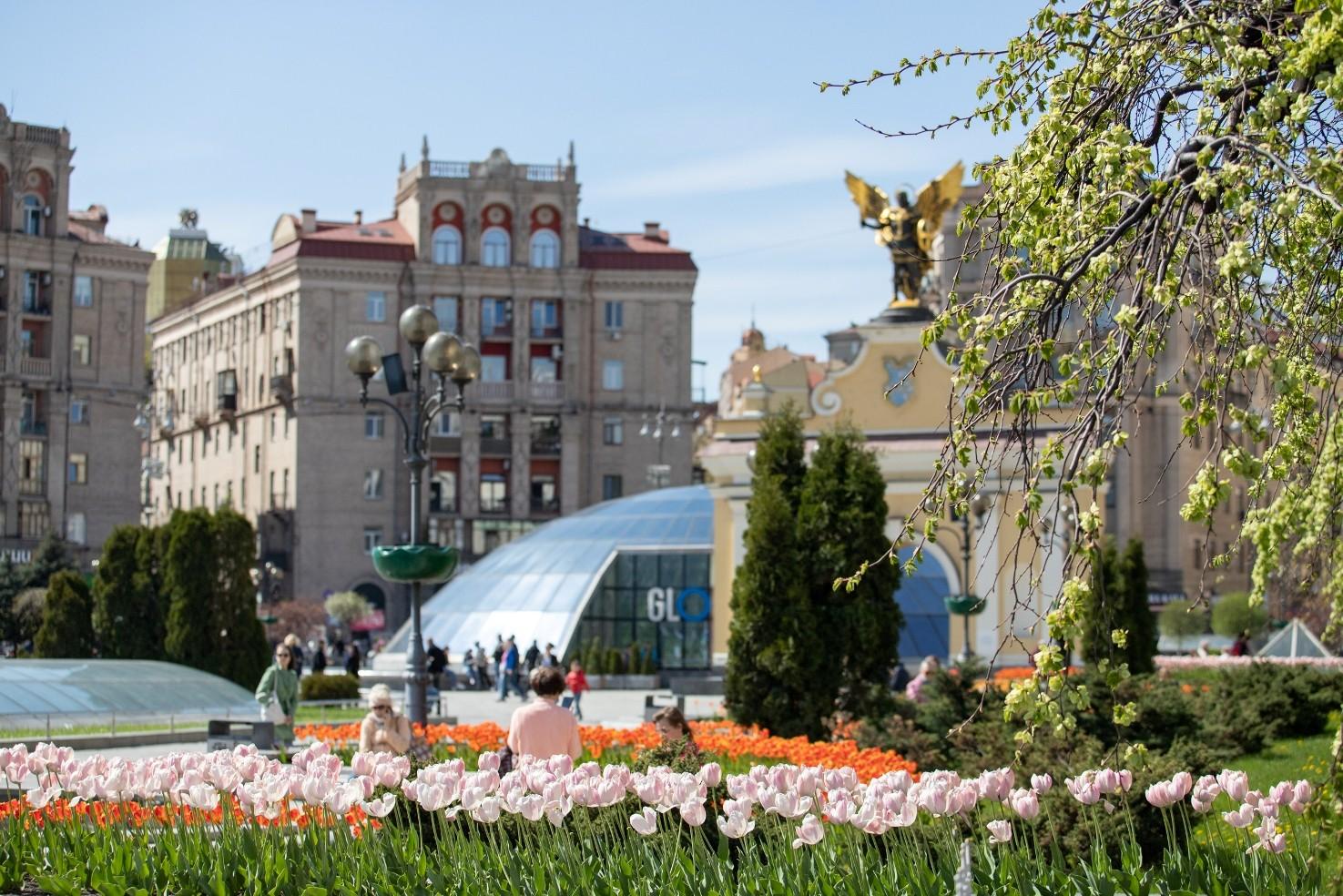 Весна Киев центр тюльпан