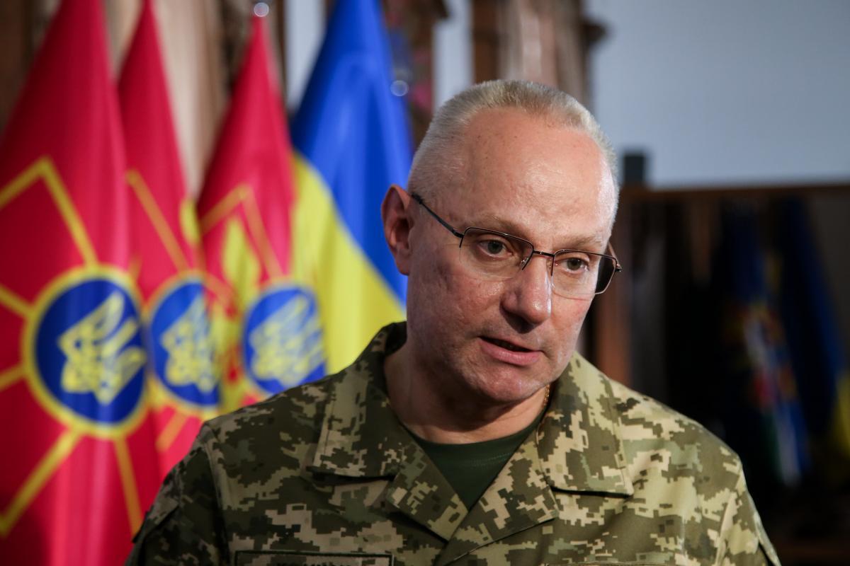 Зеленський змінив головнокомандувача ЗСУ – хто очолив армію замість Хомчака