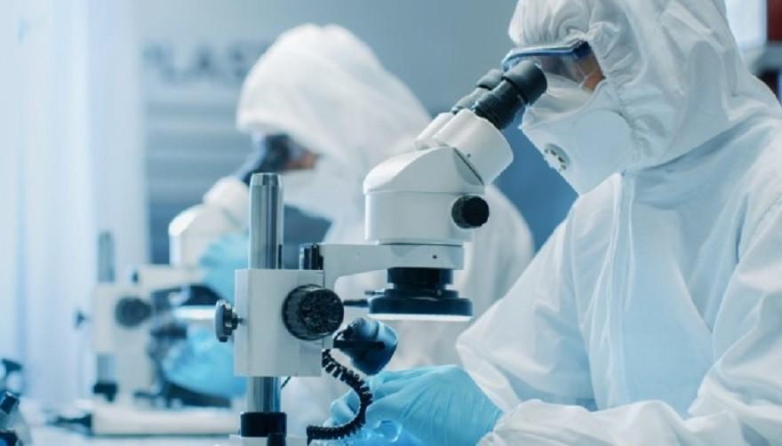 Вчені шукають докази. Коронавірус – природний, а не штучний