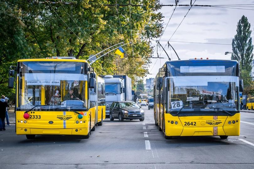 Як курсуватиме транспорт в день Хрещення України-Руси – графік
