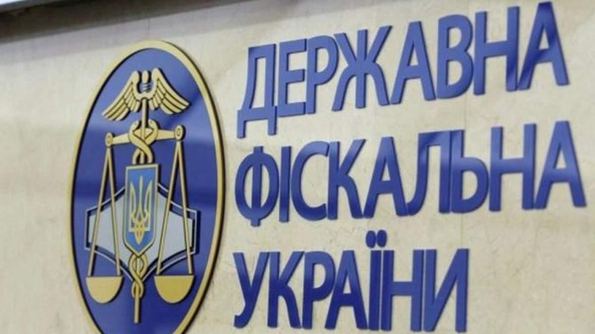 “Там Ви проведете найкращі роки життя”. Фіскали викрали жінку в центрі Києва