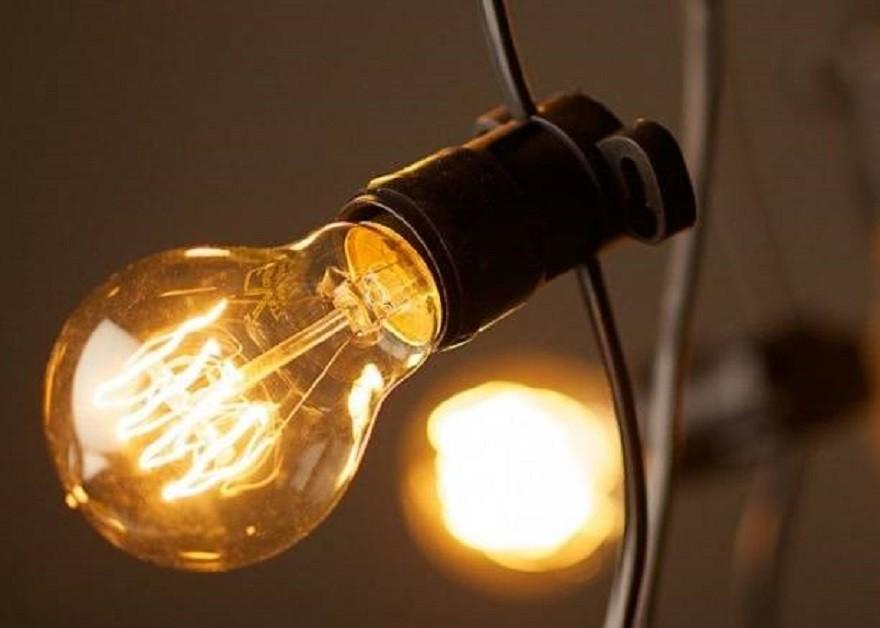 Що робити, якщо відключили світло за борги: інструкція