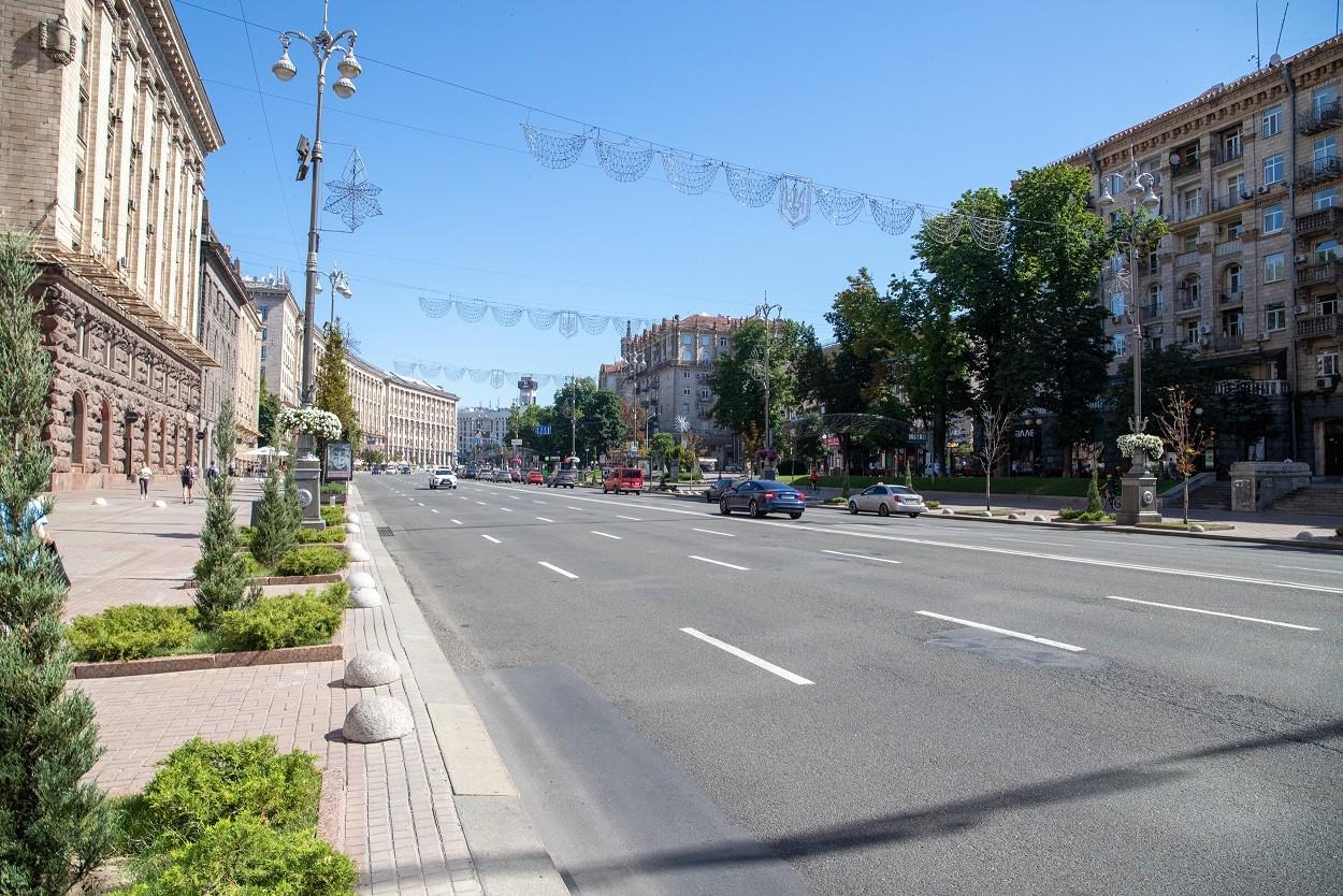 На Хрещатику тимчасово обмежуватимуть рух до 19 квітня
