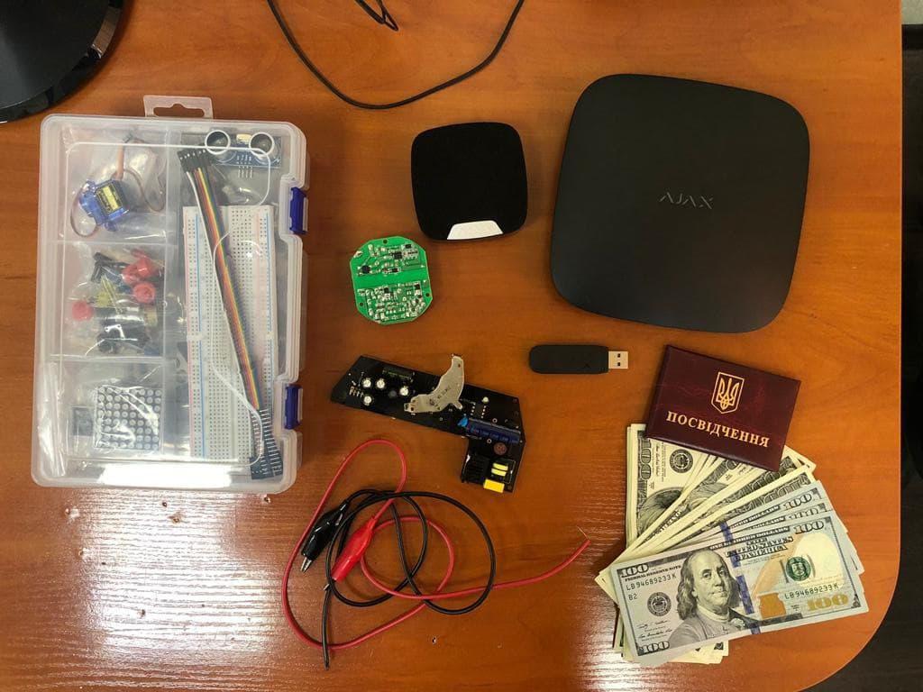 У Києві «детективне агентство» незаконно стежило за громадянами – ціна питання