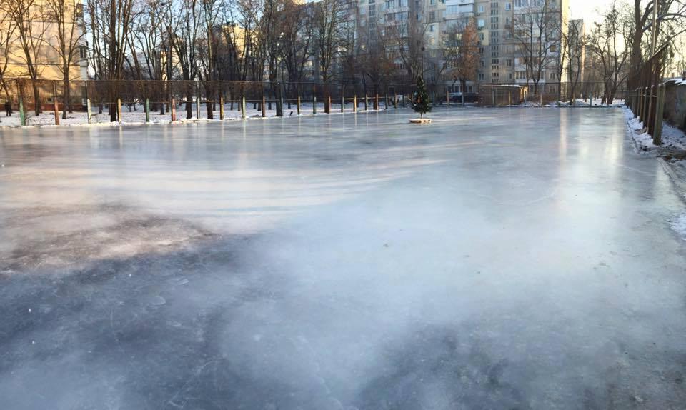 Ковзанка на Русанівці