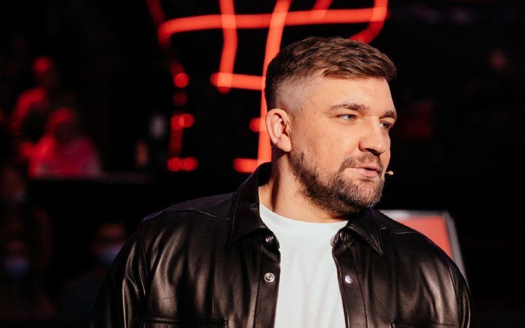 З фаєрами та коридором ганьби: у Києві пройшов концерт російського репера Басти