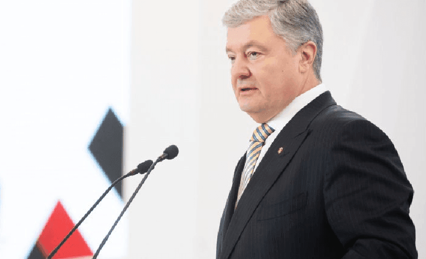 Дурний жарт! Порошенко вибачився за слова Зеленського про державний переворот