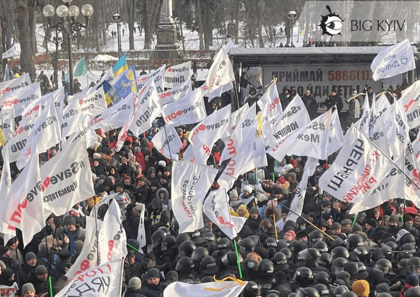 Поліція назвала точну кількість затриманих під час сутичок біля Ради. Далеко не всі з них є ФОПами