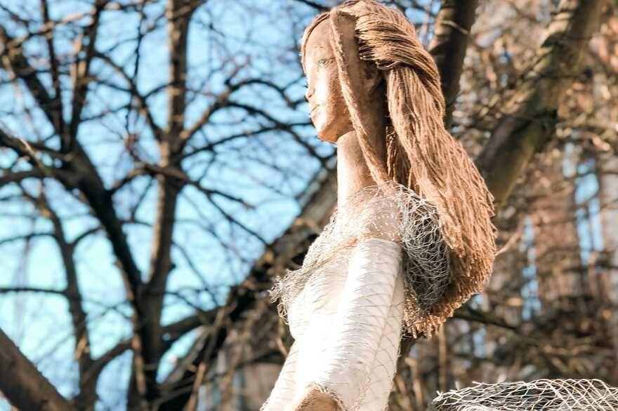 У Києві відновили скульптуру балерини, знищену вандалами (ФОТО)