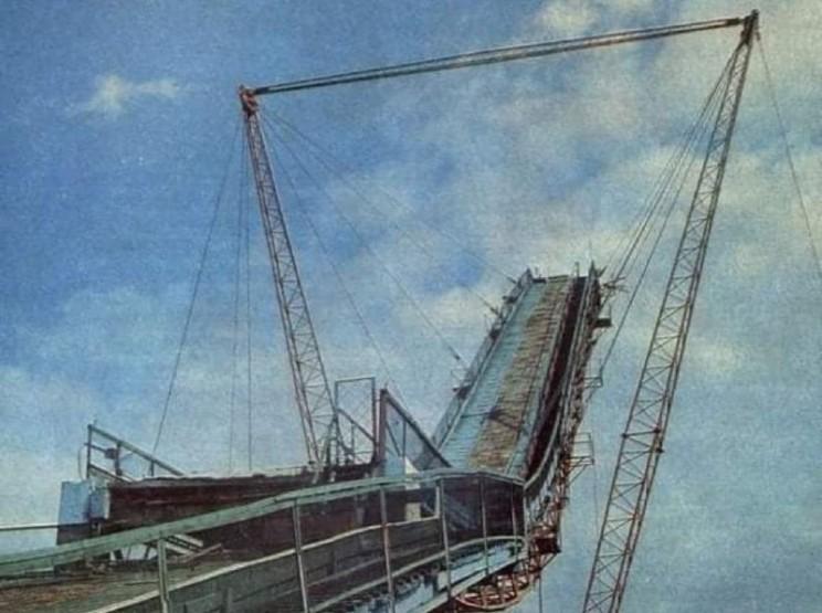 Понад 40 років тому у самому центрі міста були “американські” гірки для лижників — фото