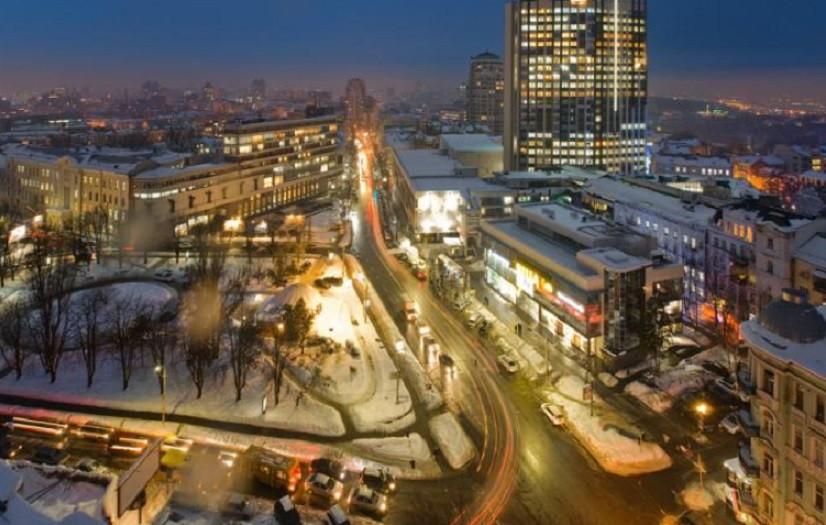 У Києві на Львівській площі хочуть відкрити суспільний простір