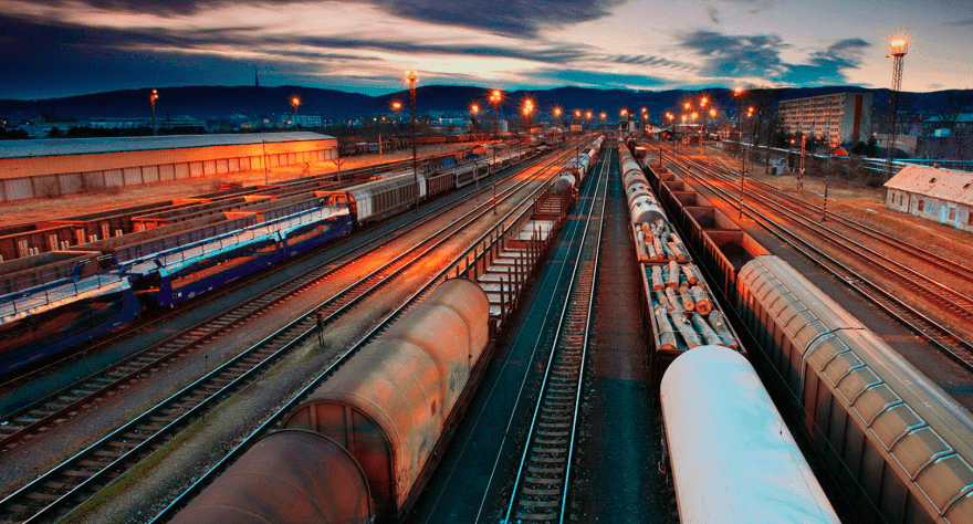 З 10 лютого “Укрзалізниця” зніме всі обмеження на транзит до Польщі: деталі