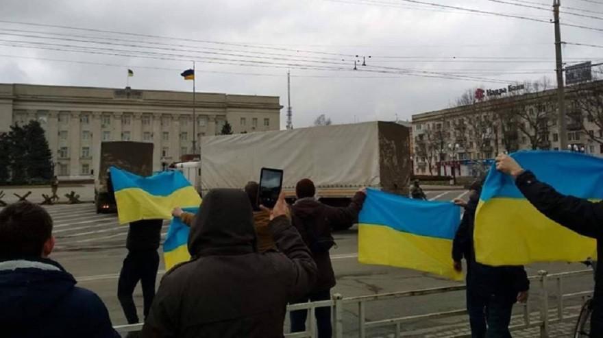 У Херсоні окупанти затримали 400 українців за антиросійські мітинги