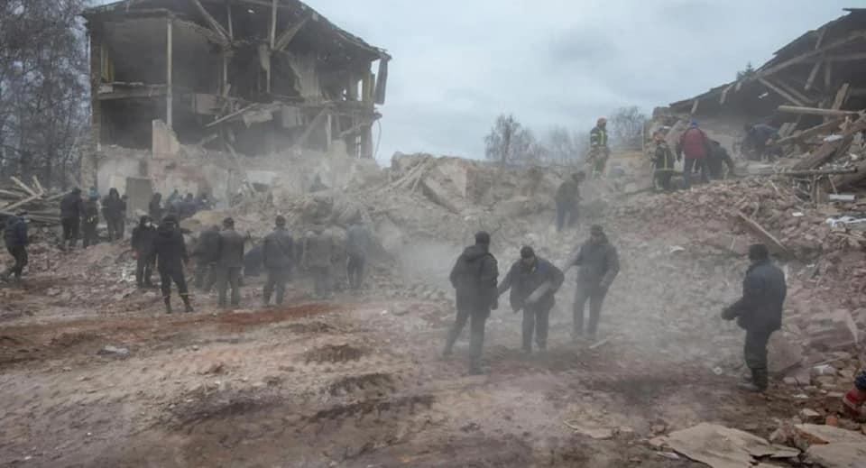 Понад 400 людей зникли безвісти в Гостомелі за час окупації