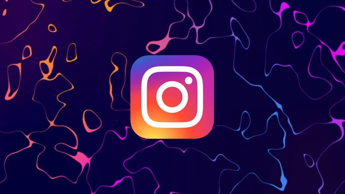 Слідом за Facebook у Росії заблокували Instagram