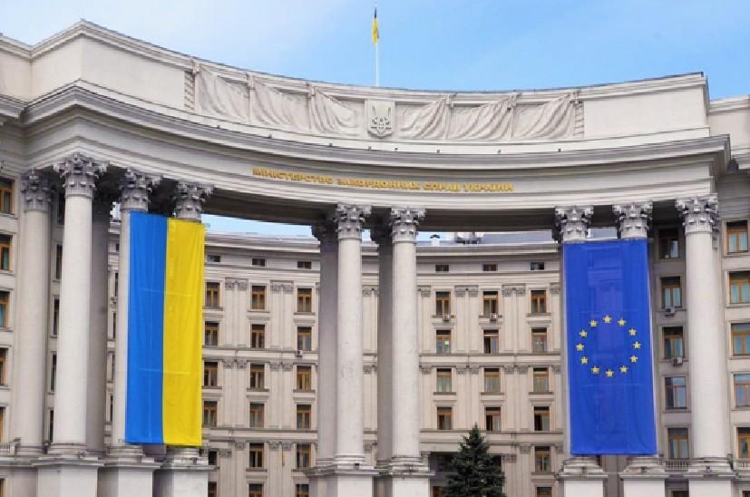 У МЗС відреагували на бажання Папи Франциска відвідати Київ