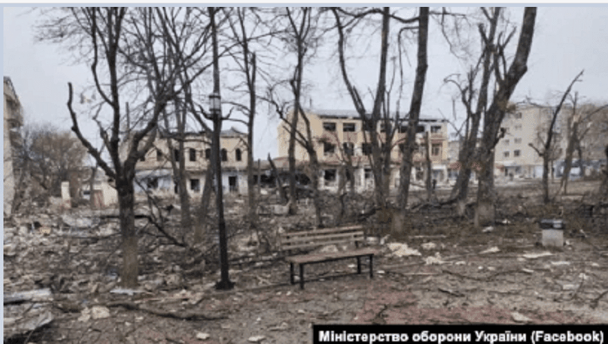 “Не краще ніж у Маріуполі”: міськрада Ізюма заявляє про гуманітарну катастрофу