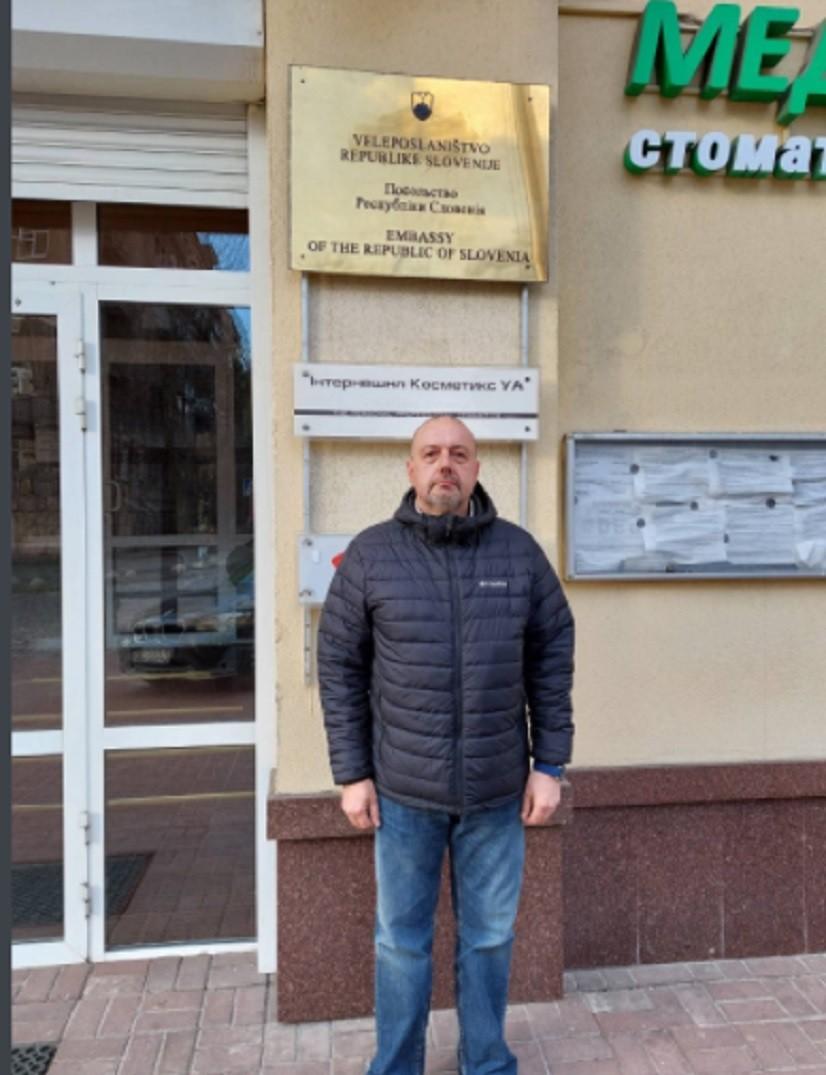 У Київ повертаються іноземні дипломати