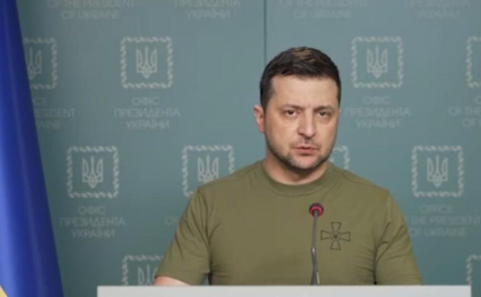 Зеленський дав велике інтерв’ю російським виданням – що казав