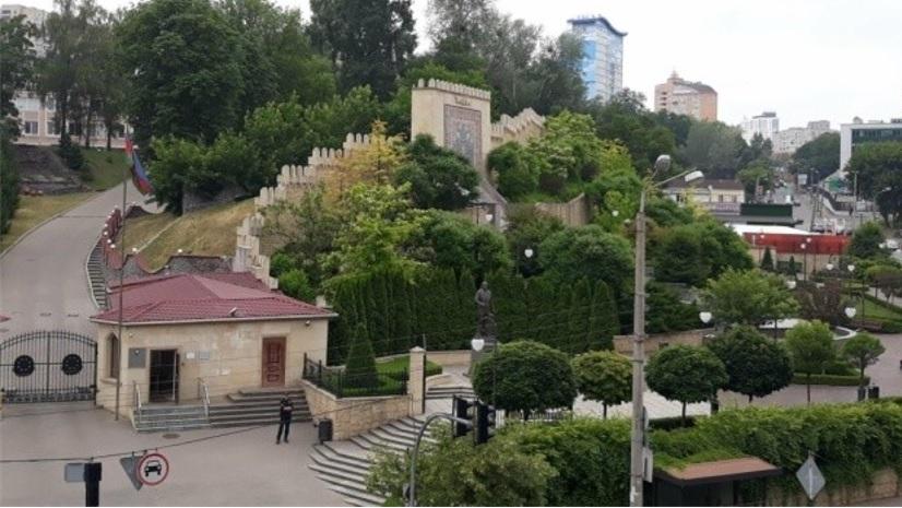 У Києві відновлює роботу посольство Азербайджану 