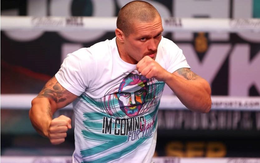 WBA призначила Дюбуа обов’язковим претендентом на бій з Усиком