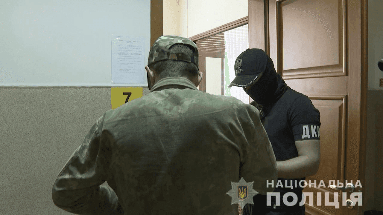 Допомагав загарбникам під час окупації: у селі на Київщині затримали зрадника