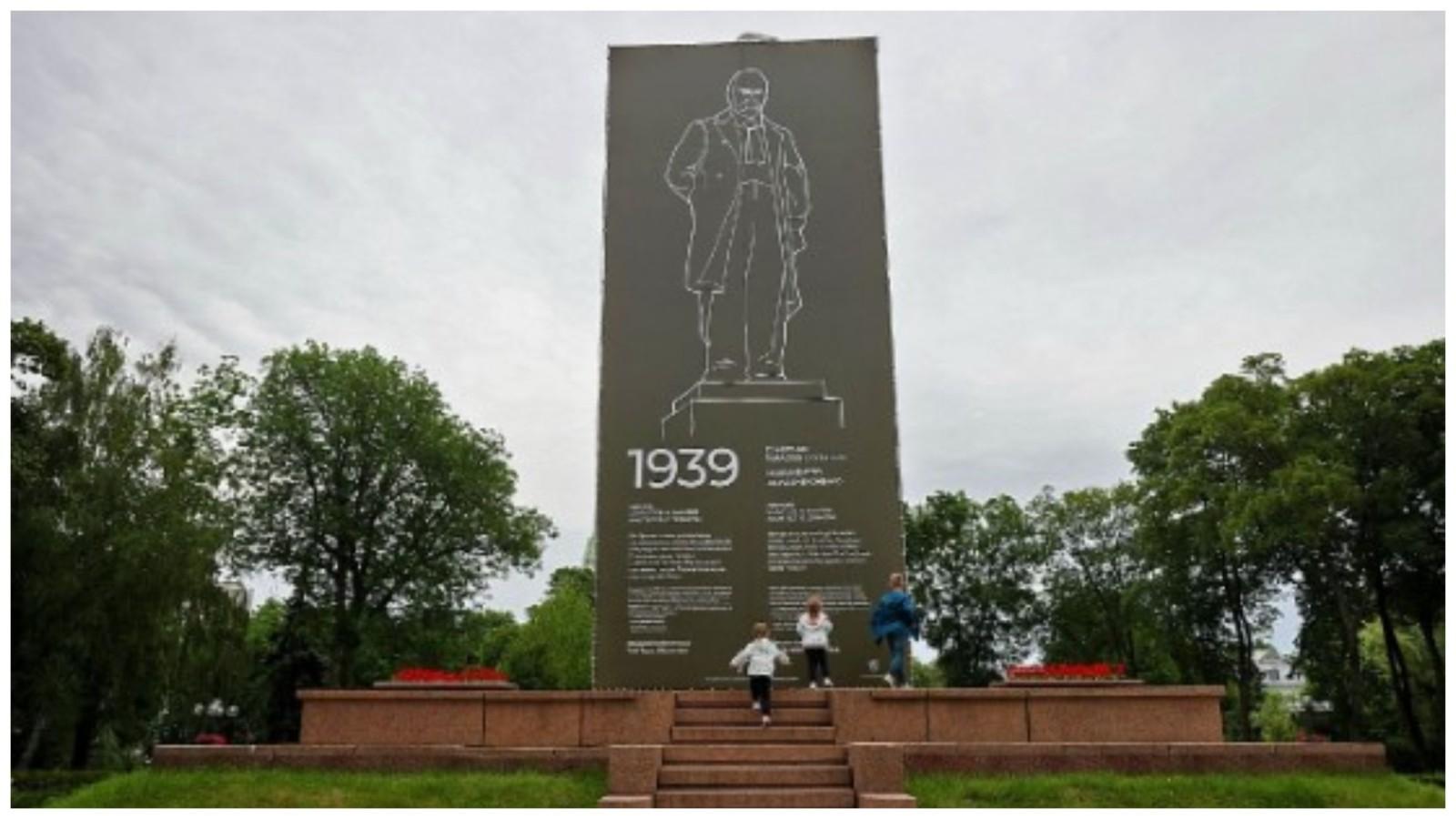 У столиці від руйнації в умовах війни захистили пам’ятник Шевченку: виглядає креативно