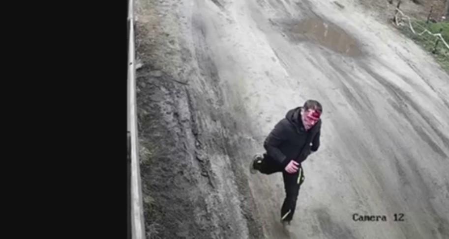 Окупанти розстріляли автівку іноземця, який приїхав на Київщину за родиною