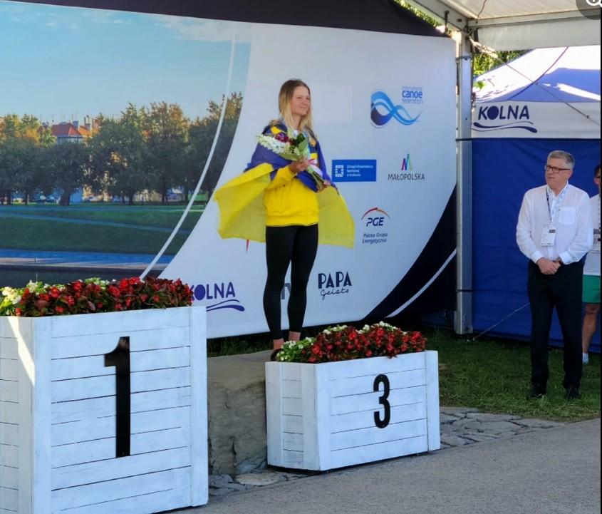 Ус здобула першу українську медаль в екстремальному слаломі