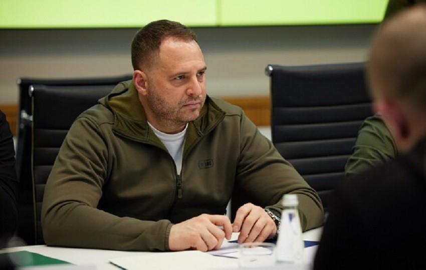 Від Байдена вимагають перевірити можливі зв’язки Єрмака з Росією