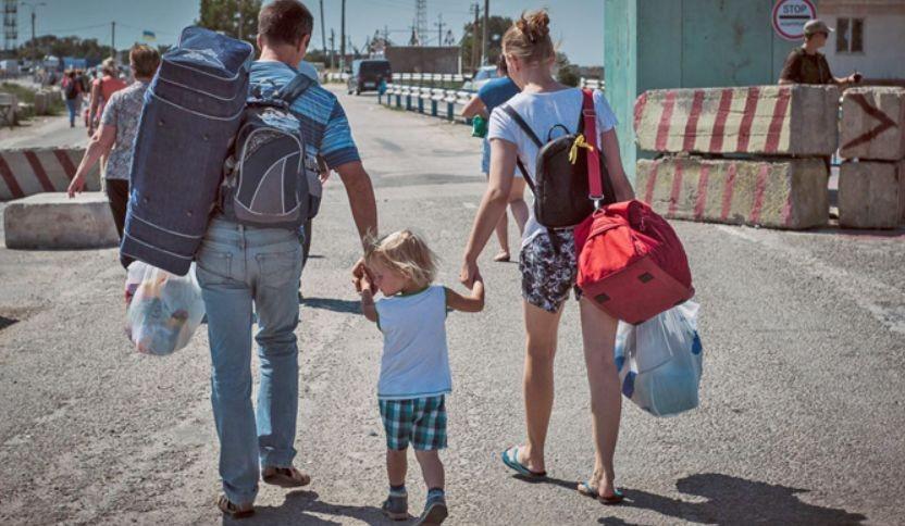 Допомога тим, хто не вдома: створено чат-бот для допомоги громадянам у консульських питаннях