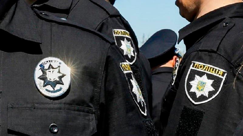 Продаж трафіків мобільних зв’язків та прослуховування: викрито посадовця столичного главку поліції