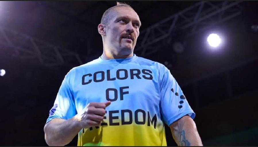 Усик відповів на звинувачення у зраді та назвав Росію ворогом