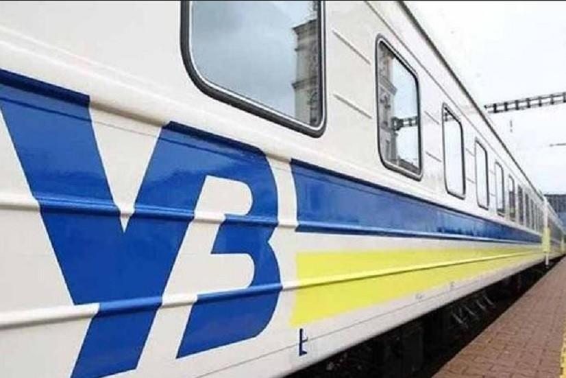 Через знеструмлення вже 20 поїздів Укрзалізниці рухаються із затримками