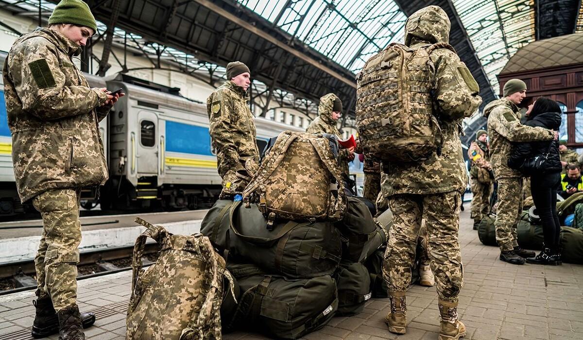 Військових-строковиків, чий термін служби вже закінчився, вирішили демобілізувати із ЗСУ