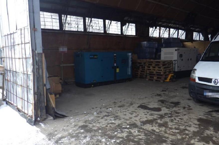 У Києві група осіб пограбувала продавця електрогенераторів